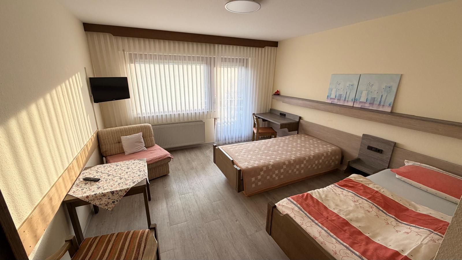 Erdgeschoss – Zimmer 4 (Doppelzimmer) - Bild 3